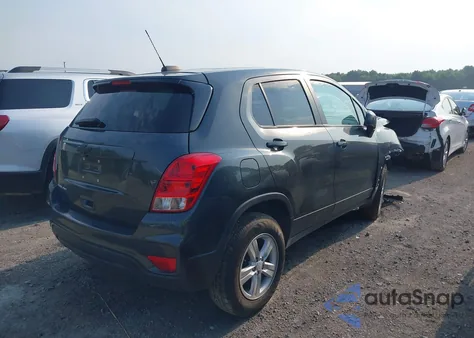 2020 Chevrolet Trax Awd Ls z USA, uszkodzony, nr VIN 3GNCJNSB9LL188831